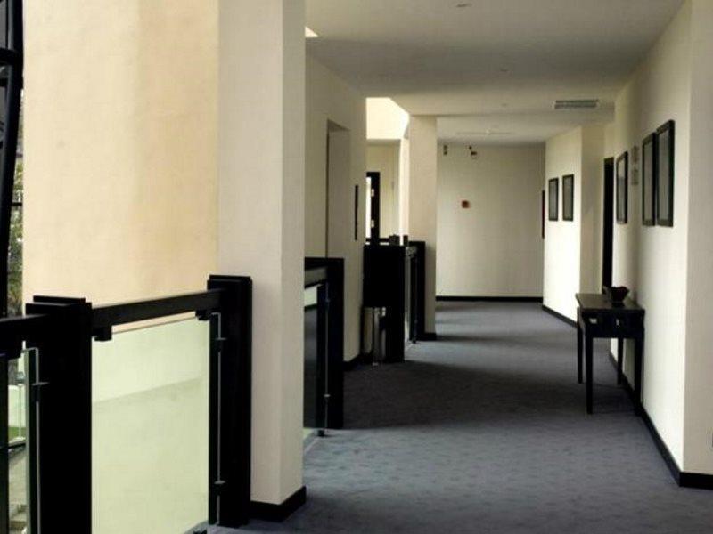 Sheki Saray Hotel Екстер'єр фото